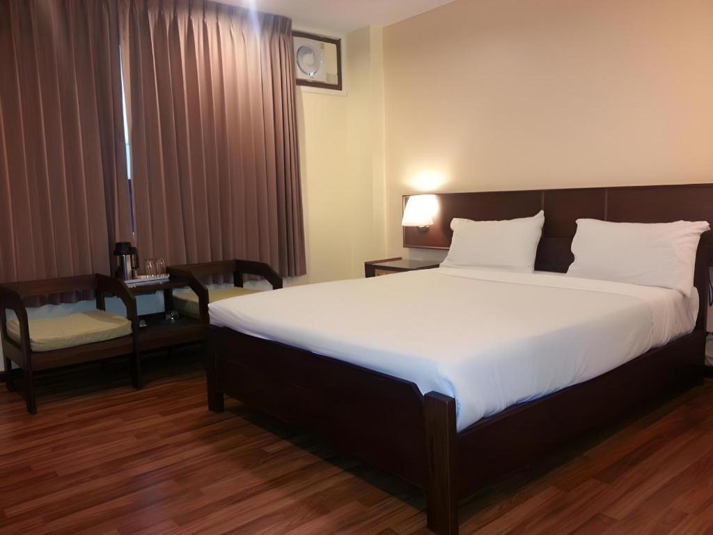 Dusit Hotel Sakon Nakhon Εξωτερικό φωτογραφία