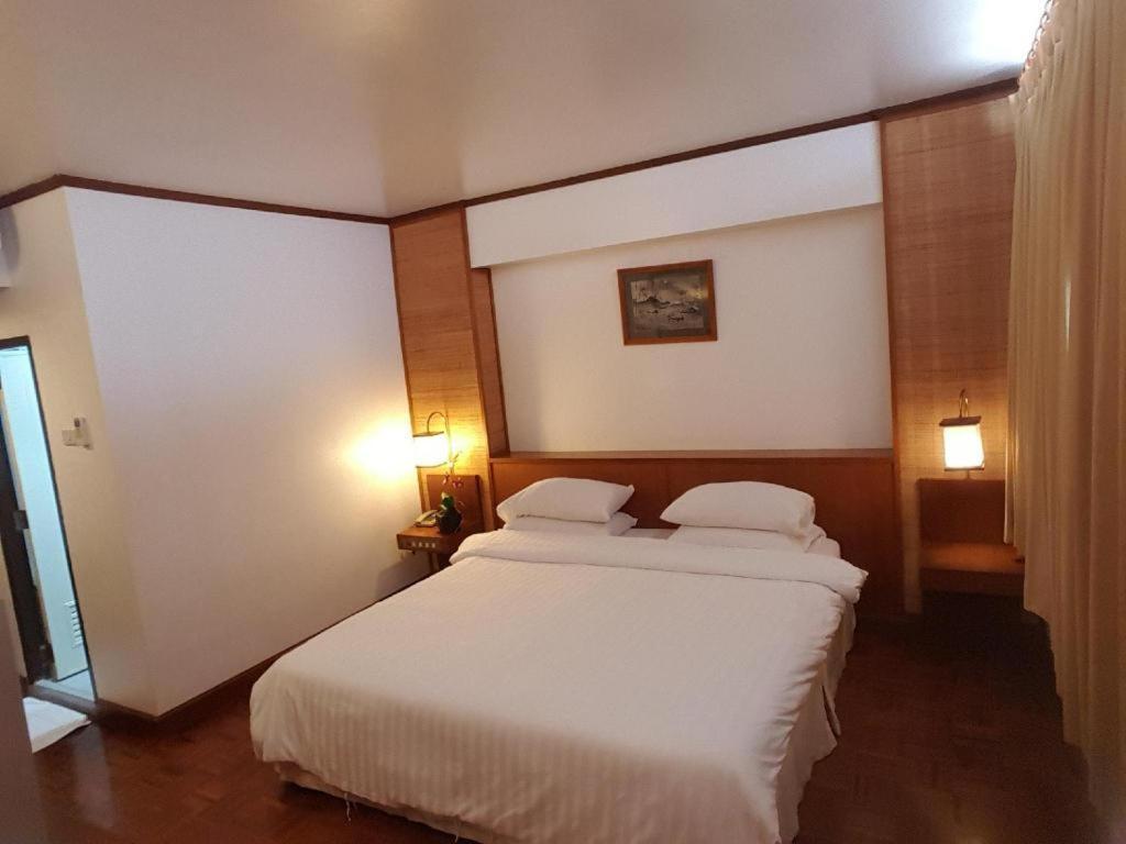 Dusit Hotel Sakon Nakhon Εξωτερικό φωτογραφία
